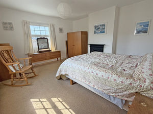 Photo 6- click for photo gallery